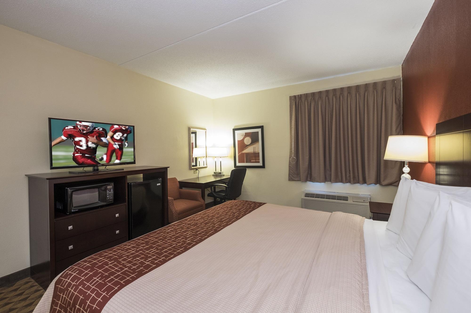Red Roof Inn & Suites Cincinnati North-Mason Zewnętrze zdjęcie