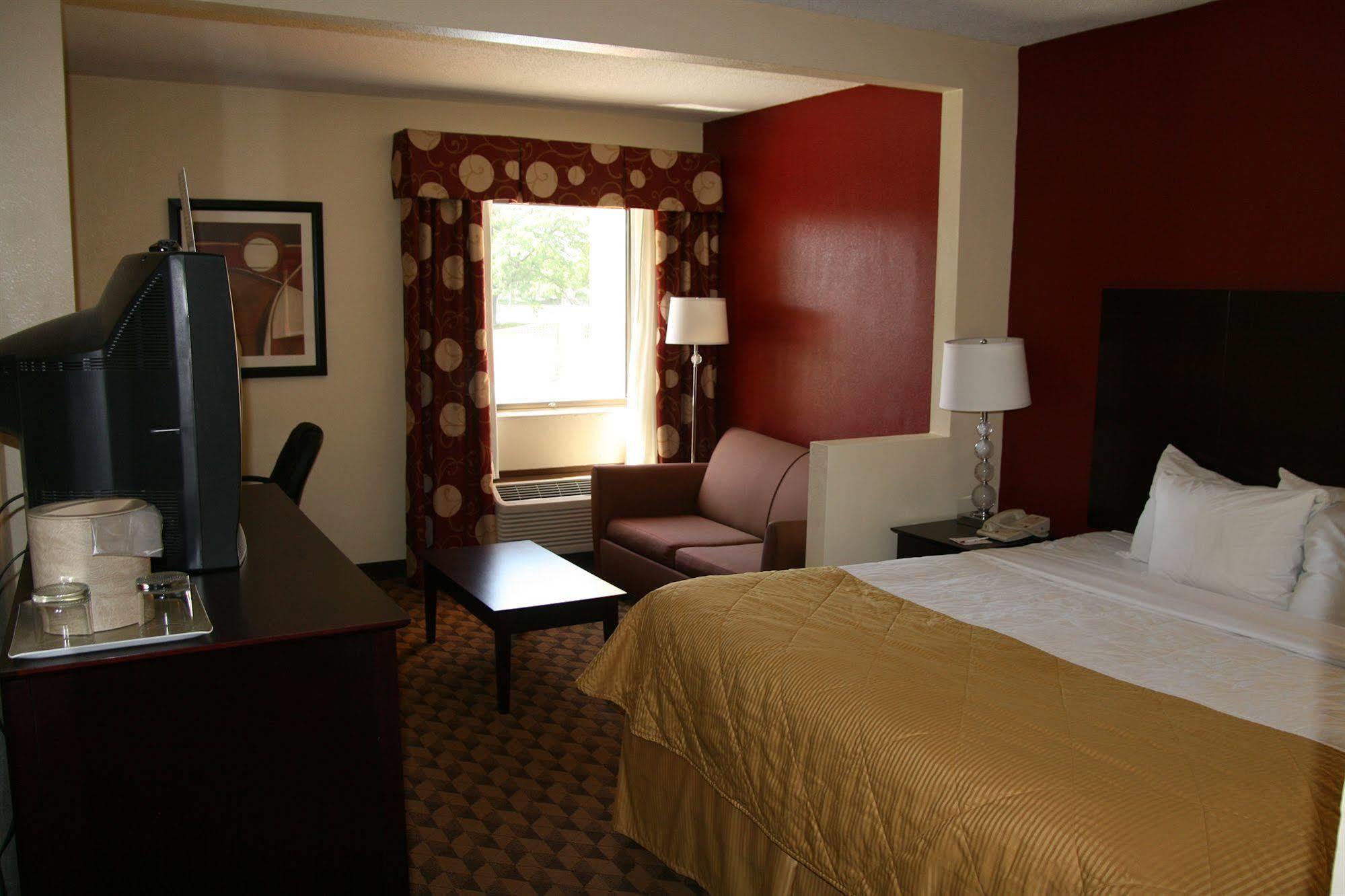 Red Roof Inn & Suites Cincinnati North-Mason Zewnętrze zdjęcie